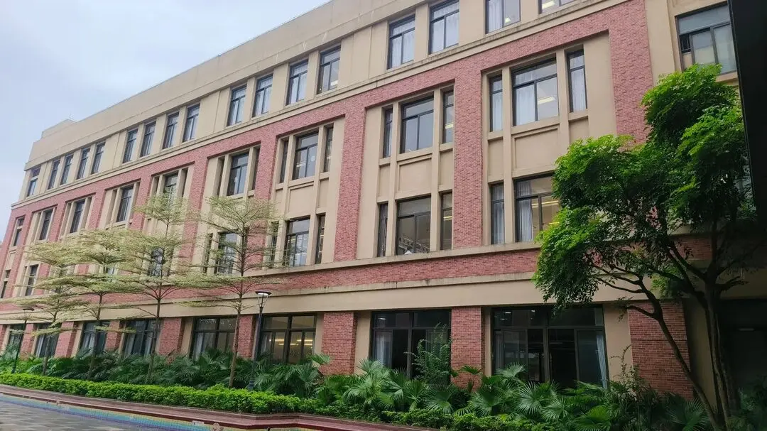 参加一次家长会活动