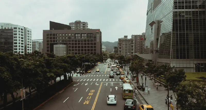 Featured image of post 为何在中国几乎没人讨论道路“降速”问题？